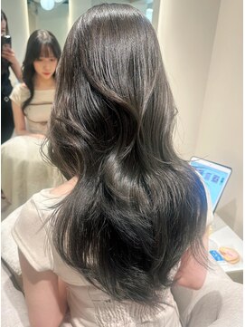 シエルバイアフロート(ciel by afloat) オリーブベージュ／赤み消しカラー／くびれヘア