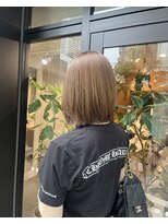 ソート(sot) 赤み消しオリーブベージュ×レイヤー[横浜/横浜駅】