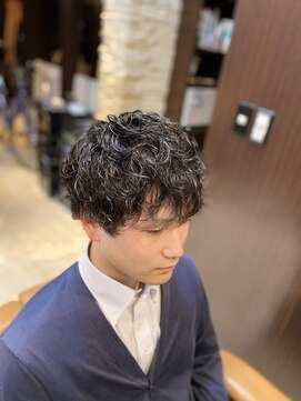 ヘアーモードキクチ 神田日銀通り店 神田ソフトツイストスパイラル