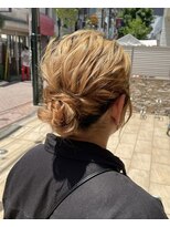 アース 高円寺店(HAIR & MAKE EARTH)&nbsp;お団子アレンジ