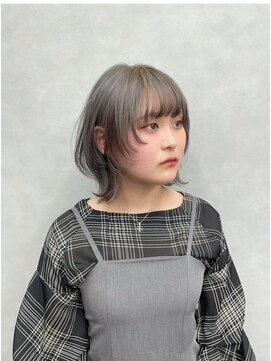 ファイブバイジエクト 堀江(FIVE by The Ect) ウルフカット　ウルフヘア　ショートウルフ　くびれボブ