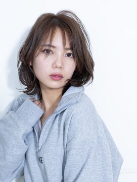 エアー 福岡(AIR) air福岡　外はね鎖骨ミディ