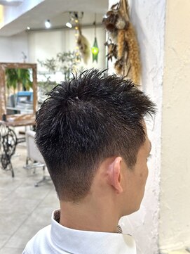 ロストシティ 横浜(LOST CITY) サイドの収まり◎フェードカット【緑川】