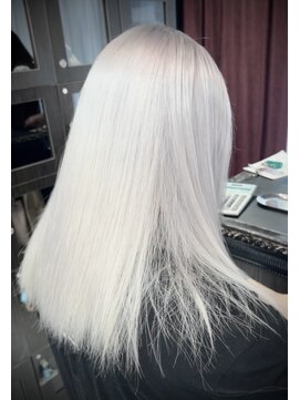 プライズ 錦糸町北口店(prize) ホワイトシルバー/【錦糸町北口】kana