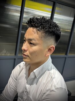 ヴェル ダンディ(Vel Dandi)の写真/【江坂駅から徒歩2分】清潔感、男らしさ、個性を叶えるワンランク上のスタイルに☆髪から身だしなみを◎