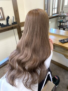 ガルボ ヘアー(garbo hair) オトナ女子 10代 20代 30代 ミルクティーブラウン ブリーチ