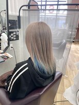 キセイ イオンモール新利府北館店(KISEI) チラ見せが可愛い♪ブリーチインナーカラー!ミルクティー×水色