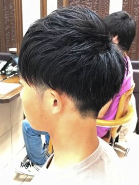 クアトロ グランシュ 川崎店(QUATRO × GranCieux) 【QUATRO川崎】メンズカット