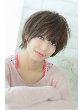 キキ(kiki) 大人かわいいショートスタイル♪