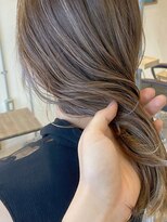 アソビ(Asobi)&nbsp;【2ブリーチ】結んでも綺麗なハイライト