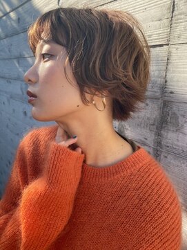 ヘア アンド メイク アートレス(Hair and Make Art less) 切りっぱなしショート