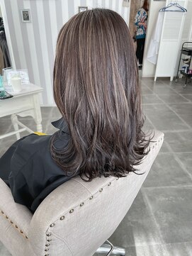 ヘアー フルール(Hair fleur) 王道グレージュ系highlight style