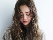 【360度どこからでも素敵に見えるカット】その10. カット+パーマで理想のフォルムを手に入れます