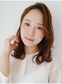 三軒茶屋_レディース_ミディアム_ピンクブラウン_コテ巻き_小顔