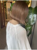 ミルクティーベージュ