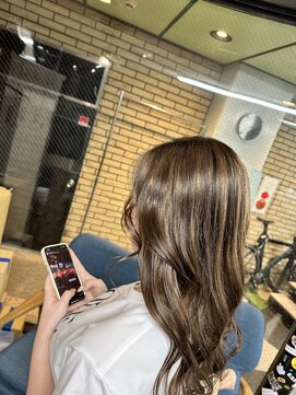 ラフ(LAFF) #ショコラアッシュ#ヘルシースタイル#ふんわりカール