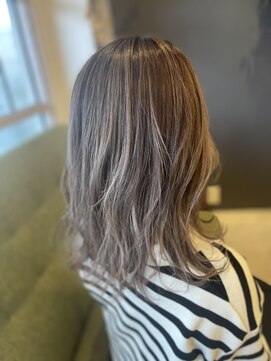 アンジー(an'gie) はじめてのミルクティーカラー