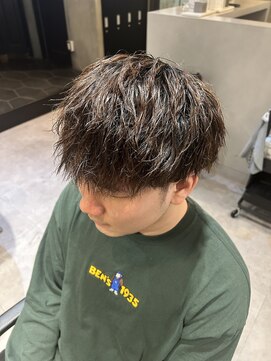 ラグシス ザ バックルーム(LUXIS THE BACK ROOM) マッシュ×ツイストスパイラルパーマ【立川/メンズ】