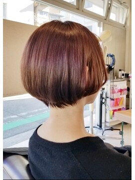 フロア(FLOOR) #お首長く見えます#大人ボブ#透明感アプリコット