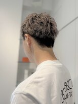 ロンドアンメゾン 原宿(Lond un Maison.)&nbsp;【吉田智哉】スパイキーショート、ホワイトベージュ、ハイトーン