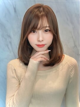 クム(kumu) 【kumu】 ミディアムレイヤー/顔周りカット/栄/名古屋