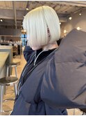 ブロンドミニボブ