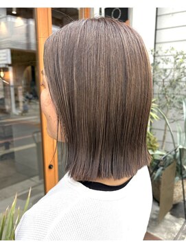 レリコ ニド(Relico-nid) 髪質改善３０代４０代大人可愛いこなれミディ