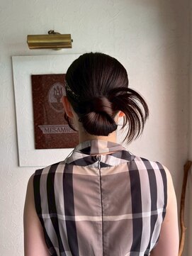 美容室 メザミー MESAMIES ヘアアレンジ*お呼ばれヘア結婚式二次会まとめ髪20代30代