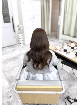 アチェロ(Acero.) 柔らかベージュカラー！