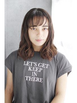 シュシュット(chouchoute) 黒髪質改善ココアベージュオリーブグレー小顔クラゲヘアー/145