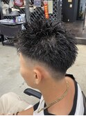 七三刈り上げスパイキーショートサマーツイストパーマ