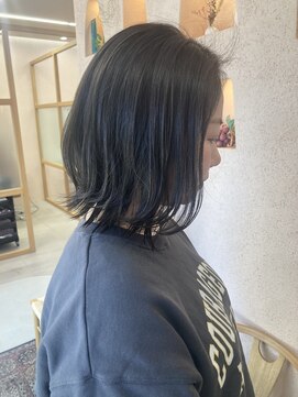 トリコ 柏(tricot) レイヤーボブ/グレーアッシュ