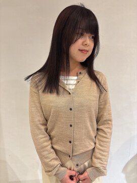 イル(ill) ウォームブラウン ブリーチなし ロング 大須