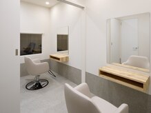 【全席個室】大人のための贅沢な休息。最高峰の髪質改善を、周りを気にせず堪能できるプライベートサロン！