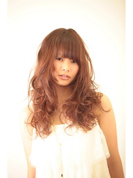 アールヘア ナチュラルアンドオーガニックサロン 大人カジュアルガーリーウェーブ