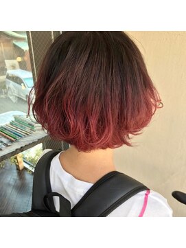 ビール 今泉店(BEER) 【BEER 山崎雄太朗】グラデーションカラー　レッド