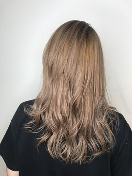 フラット 千葉(Flat.) 【JAGARA代見】ミルクティーベージュ/ハイライト【千葉】