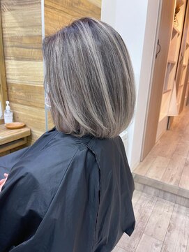 ジゼル(gisele) (稲毛)ホワイトオンブレ