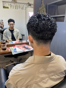 アオゾラヘアー フジサキグウ(AOZORA HAIR FUJISAKIGU) フェードパーマ