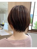 ショートヘア×ピンクブラウン