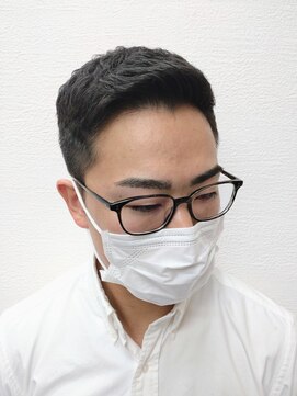 トバ(TOBA) フェードカット+アイロンパーマ