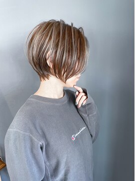 オアシスガーデン 横須賀中央店(Oasis GaRDEN) 動きのあるお洒落ショート