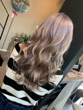 ブロンドバイピンキー(Blond by Pinky) ラベンダーベージュ