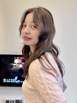 ビュートリアム 福岡(BEAUTRIUM) ブリーチなしの透明感カラー