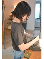 カルテ(QUARTE)&nbsp;クセ毛ボブ　BOB 黒髪　地毛ヘアスタイル