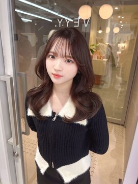 ヴェイ(VEYY.) ミディアムレイヤー