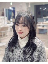 レンテ 千葉(LENTE)&nbsp;ハーフツイン×レイヤーカットで簡単ねじりセルフアレンジ！