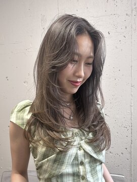 タロ(TALO) 【TALO】ハイレイヤー×透明感ベージュ