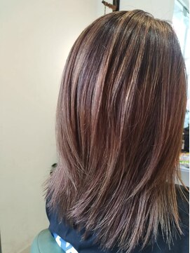 ヌーク(nuek) 縮毛矯正