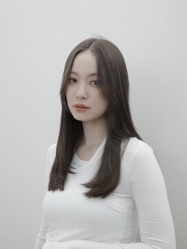 シキ 渋谷(siki) ベージュカラー/ブリーチなしダブルカラー/赤み消し/渋谷/原宿